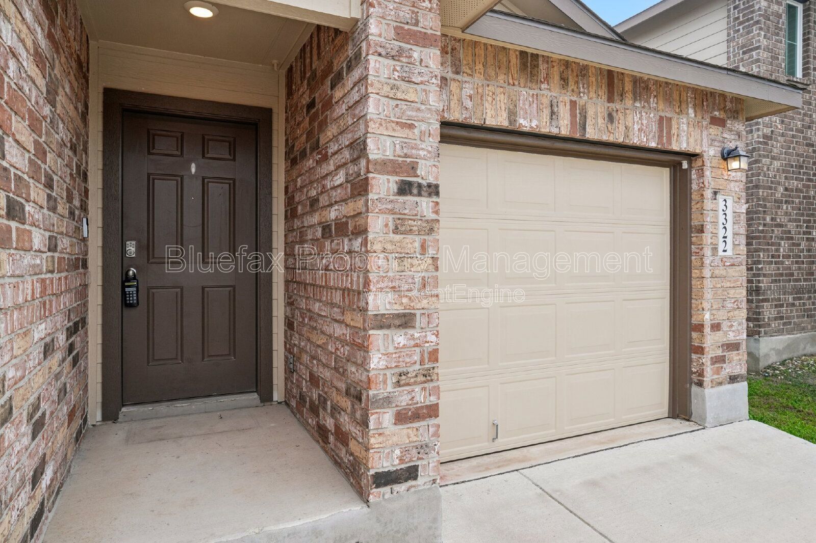 Cozy 1 Story Home in Stoney Creek - Easy Access to Hwy 90 - Large Fenced In Back Yard property image