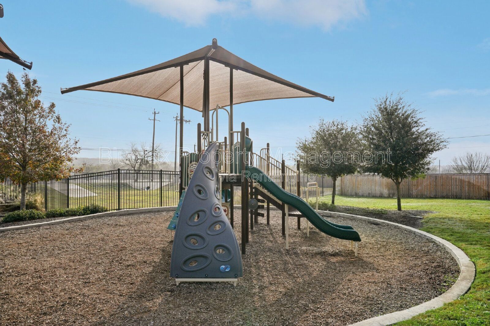 Cozy 1 Story Home in Stoney Creek - Easy Access to Hwy 90 - Large Fenced In Back Yard property image