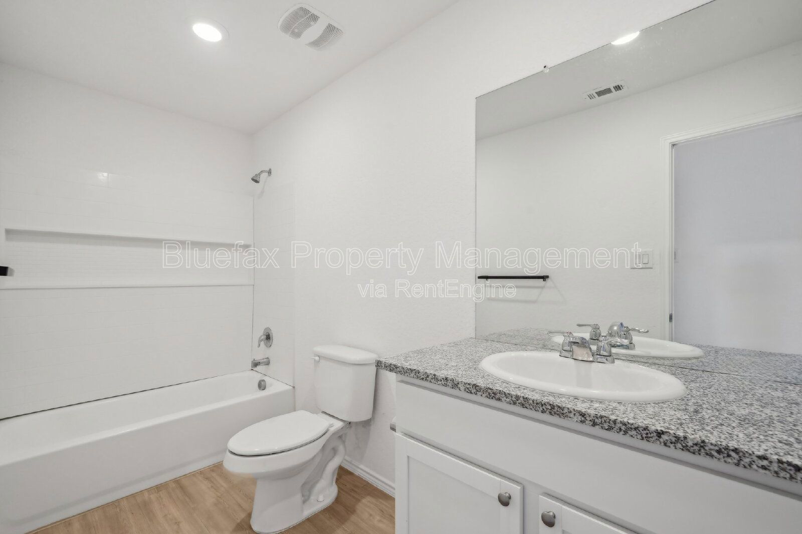 Cozy 3 Bedroom 2 Bath Home with Amazing Amenity Center property image