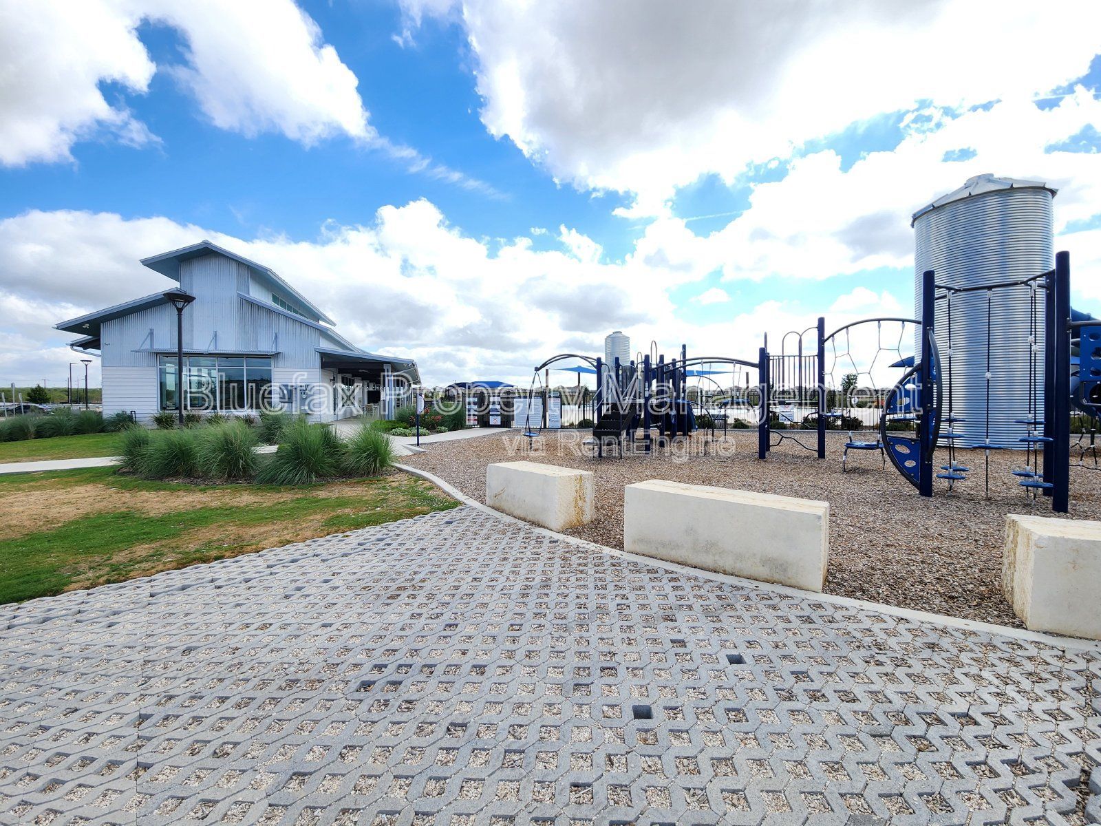 Cozy 3 Bedroom 2 Bath Home with Amazing Amenity Center property image