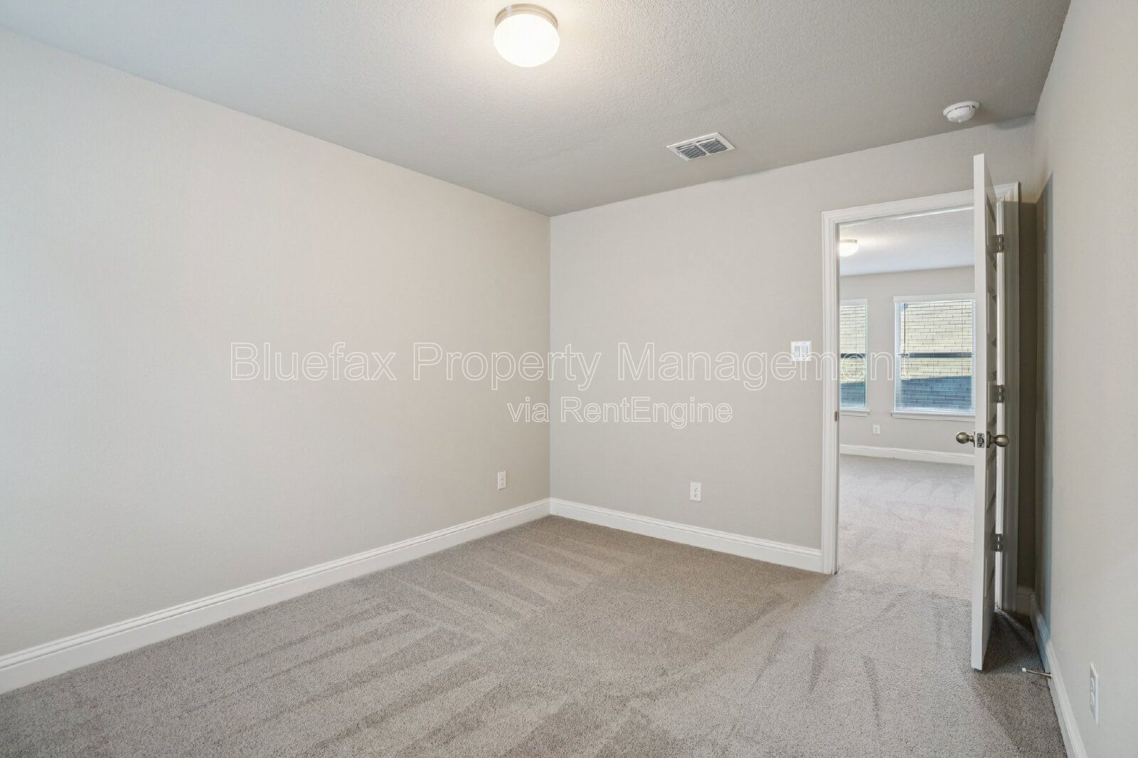 Mini Split A/C In the Garage! property image