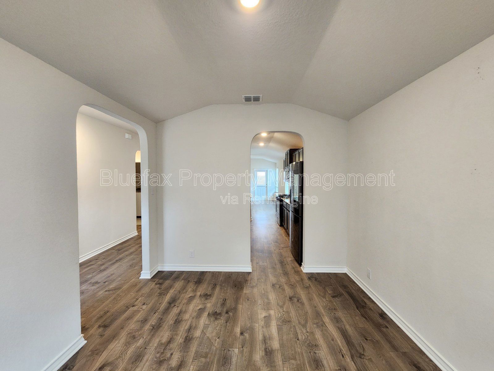 Solar Panels! A Beautiful single-story house at Valley Ranch with Smart Home features and Granite Counter Tops! property image