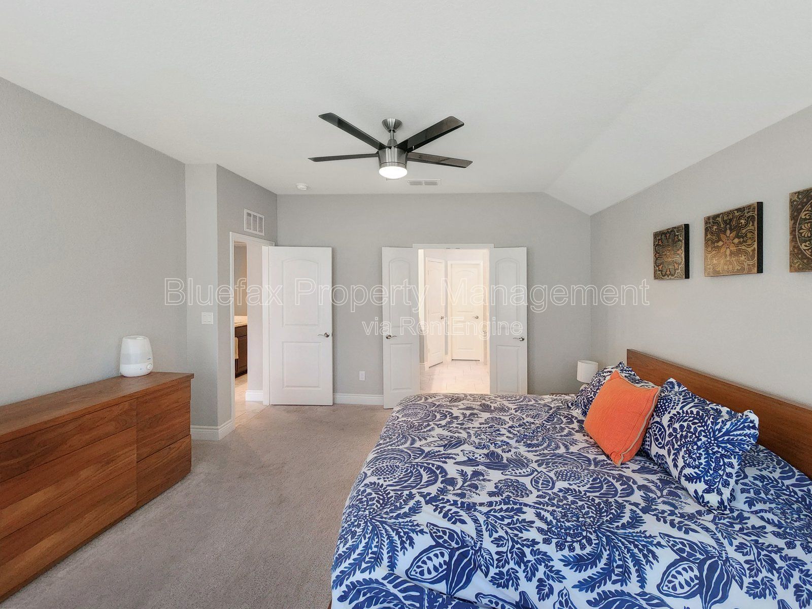 Gorgeous 1 Story Home in Arcadia Ridge with a Huge Walk In Shower! property image