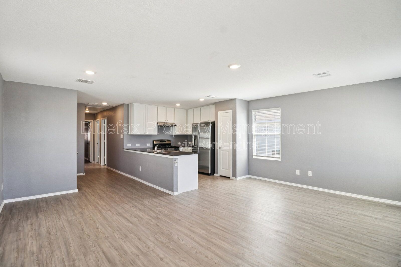 Cozy 3/2 Located in The Silos - Great Amenity Center property image