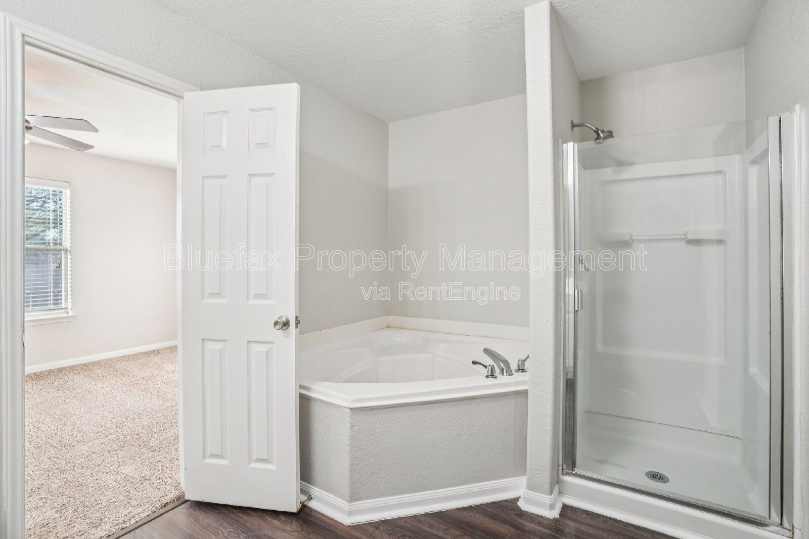 Great Price on a 1 story 3/2 with Easy Access to Hwy 90 / Loop 1604 & 410 - Minutes to JBSA Lackland! property image