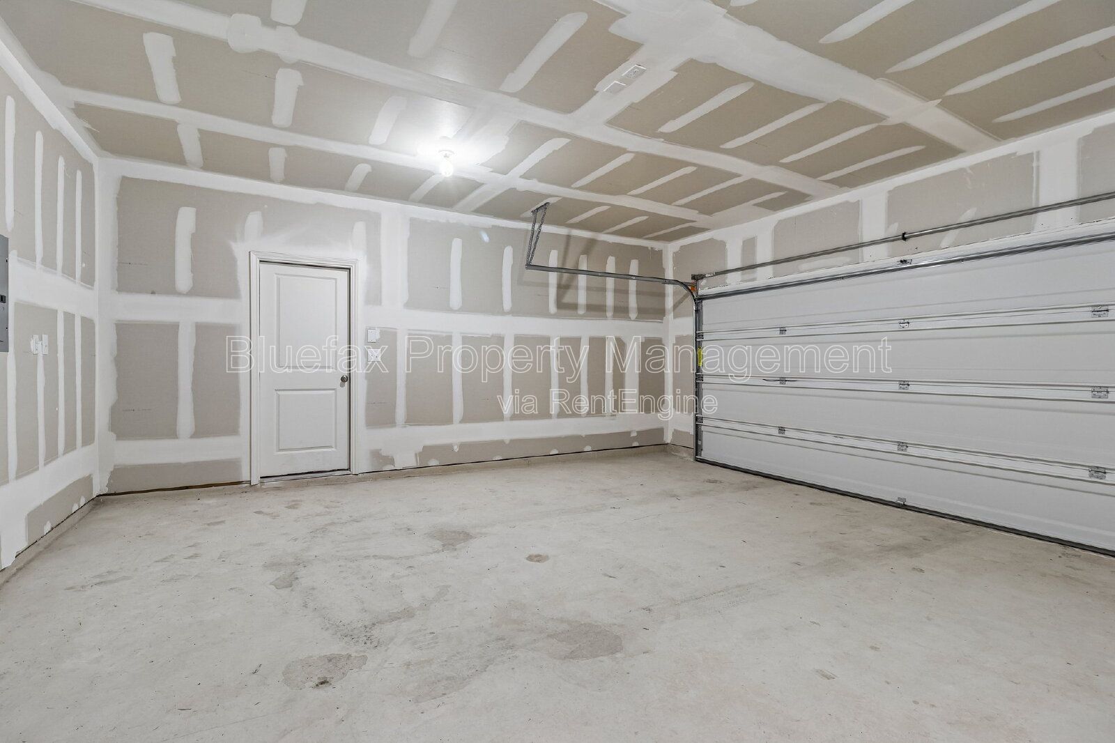 Charming 3-Bedroom Oasis in Trails at Culebra - Easy Access to Park, Pools, and Harlan High School! property image