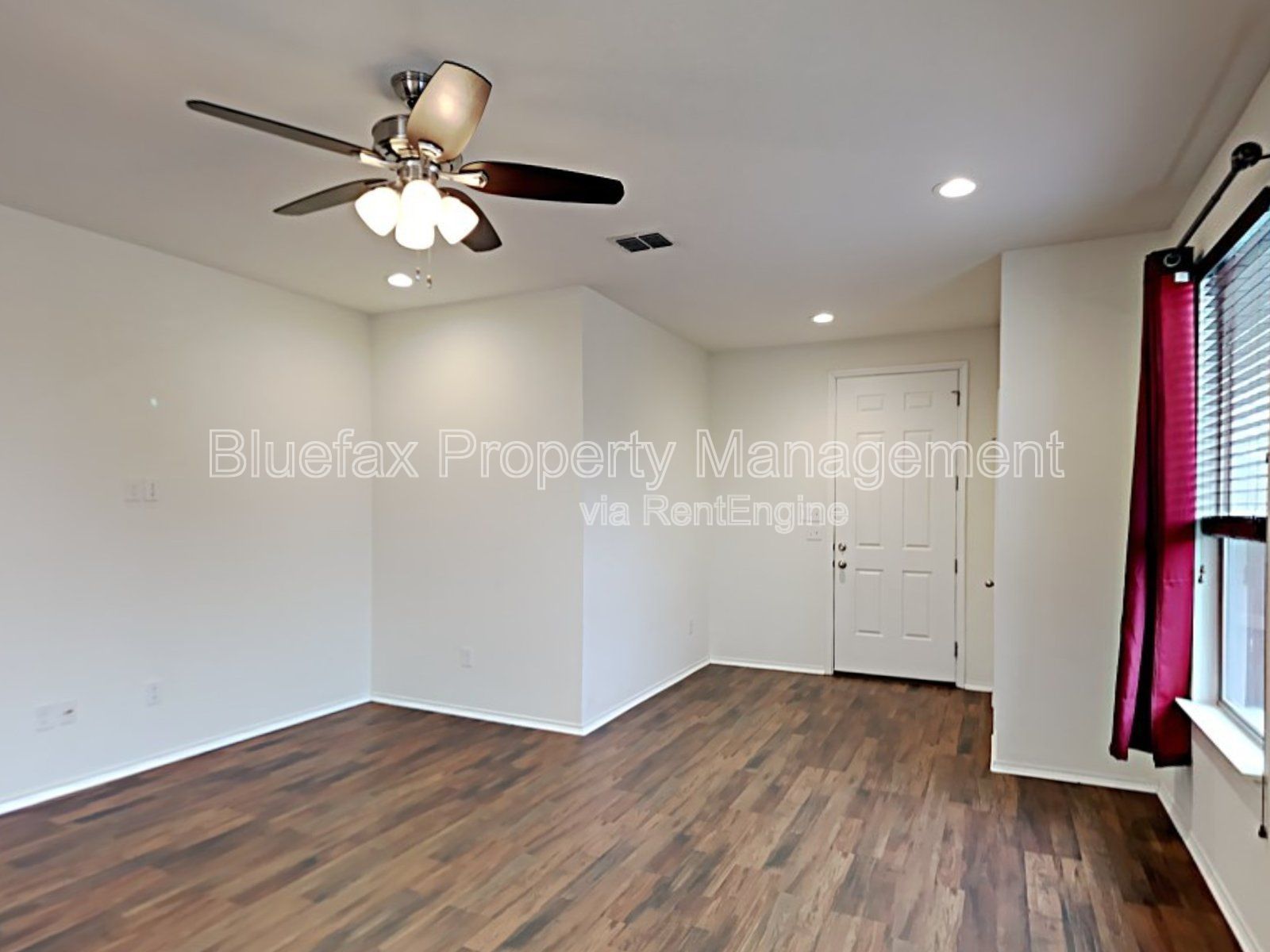 3 Bedroom Home with Solar Panels just MINUTES FROM JBSA LACKLAND property image