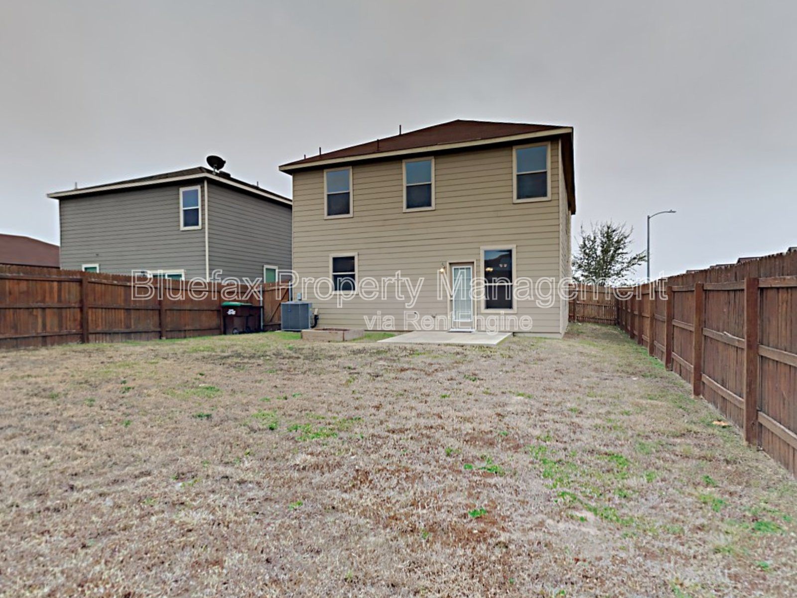 3 Bedroom Home with Solar Panels just MINUTES FROM JBSA LACKLAND property image