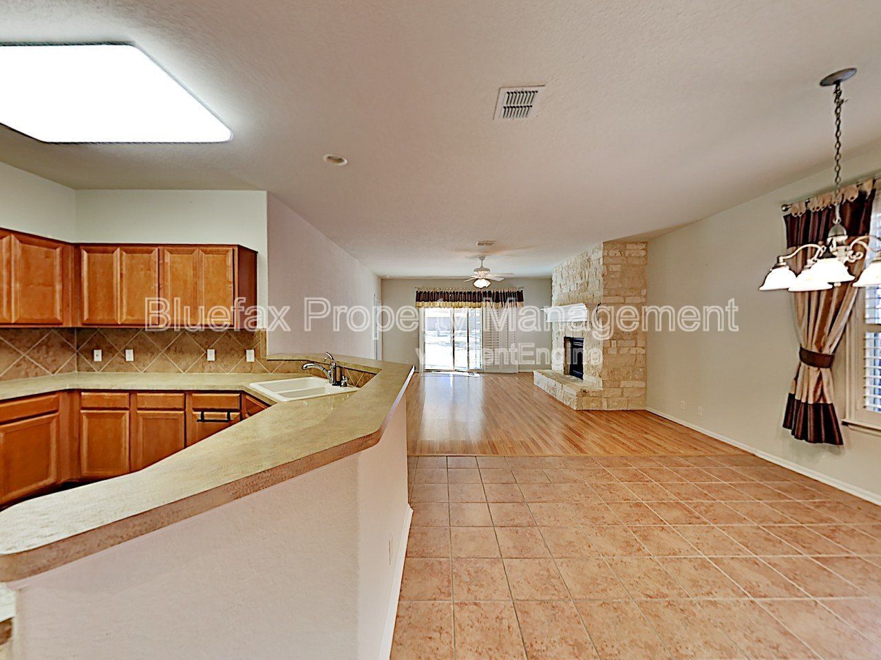 Charming 1 Story 3 Bedroom 2 Bath Home located in Dell Webb's 55+ Hill Country Retreat Neighborhood!  Includes HUGE Amenity Center w Pools, Courts, Work Facility and More! property image