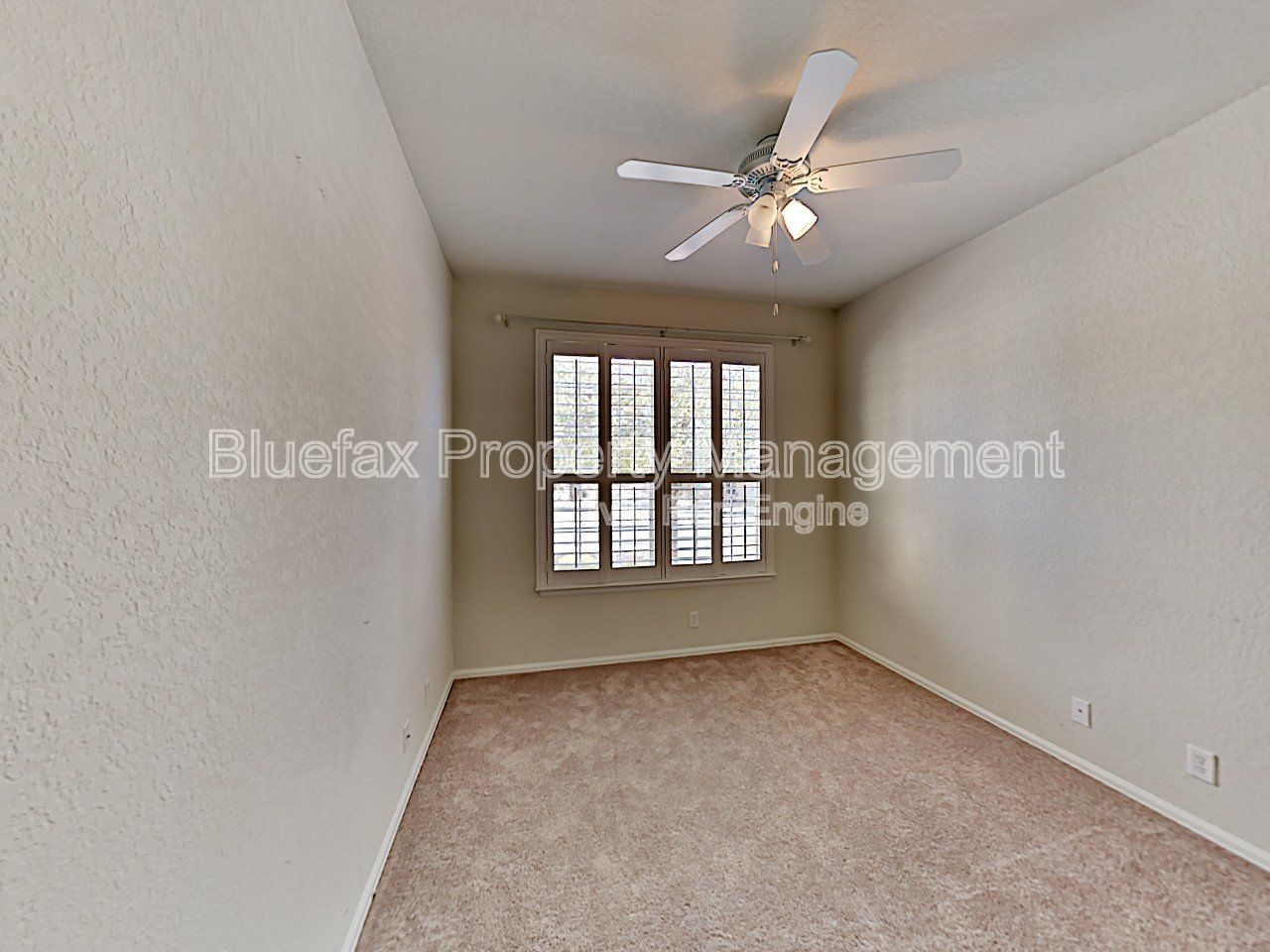 Charming 1 Story 3 Bedroom 2 Bath Home located in Dell Webb's 55+ Hill Country Retreat Neighborhood!  Includes HUGE Amenity Center w Pools, Courts, Work Facility and More! property image