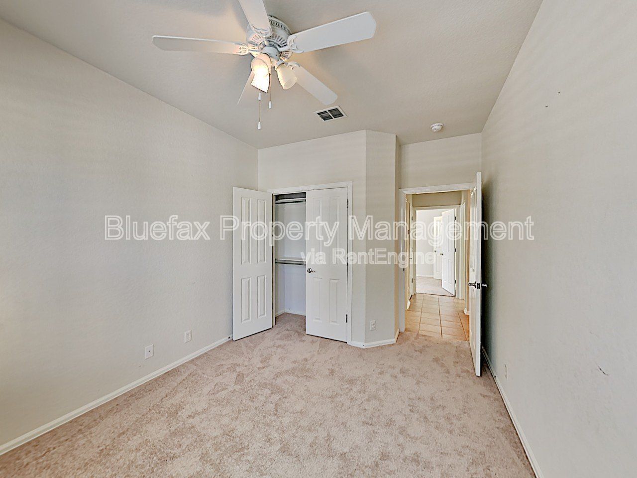 Charming 1 Story 3 Bedroom 2 Bath Home located in Dell Webb's 55+ Hill Country Retreat Neighborhood!  Includes HUGE Amenity Center w Pools, Courts, Work Facility and More! property image