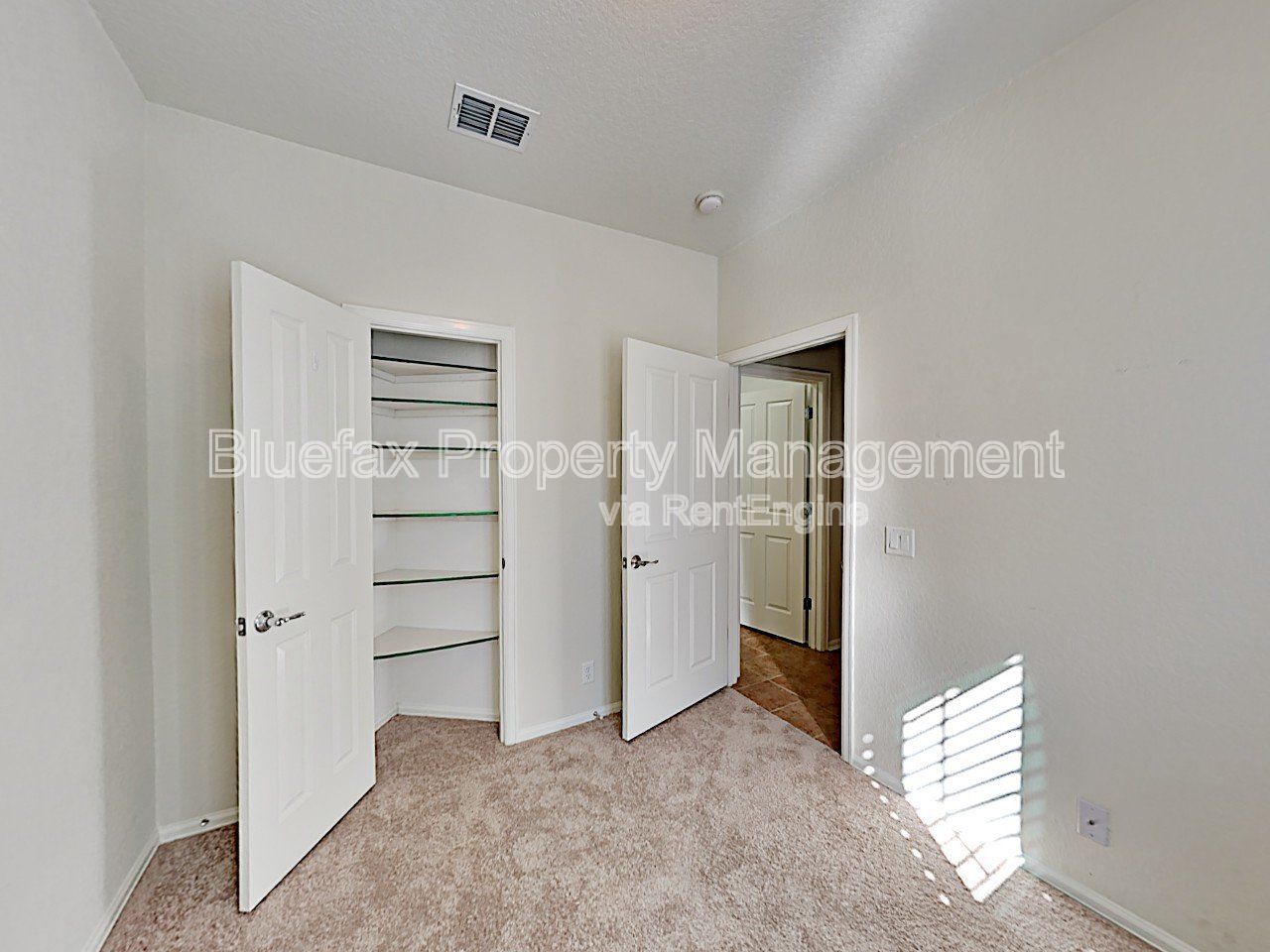 Charming 1 Story 3 Bedroom 2 Bath Home located in Dell Webb's 55+ Hill Country Retreat Neighborhood!  Includes HUGE Amenity Center w Pools, Courts, Work Facility and More! property image