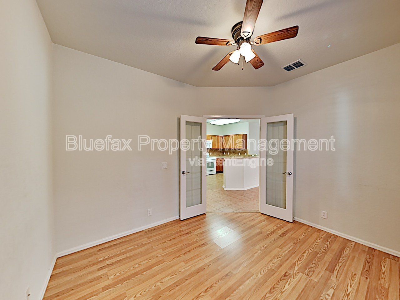 Charming 1 Story 3 Bedroom 2 Bath Home located in Dell Webb's 55+ Hill Country Retreat Neighborhood!  Includes HUGE Amenity Center w Pools, Courts, Work Facility and More! property image