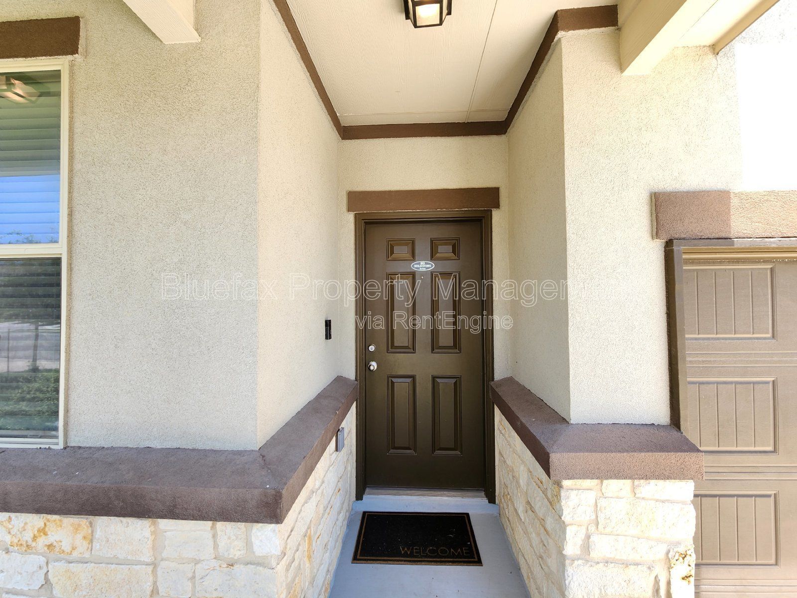 Gorgeous 3 Bedroom Home with Huge Back Yard just minutes from Lackland property image