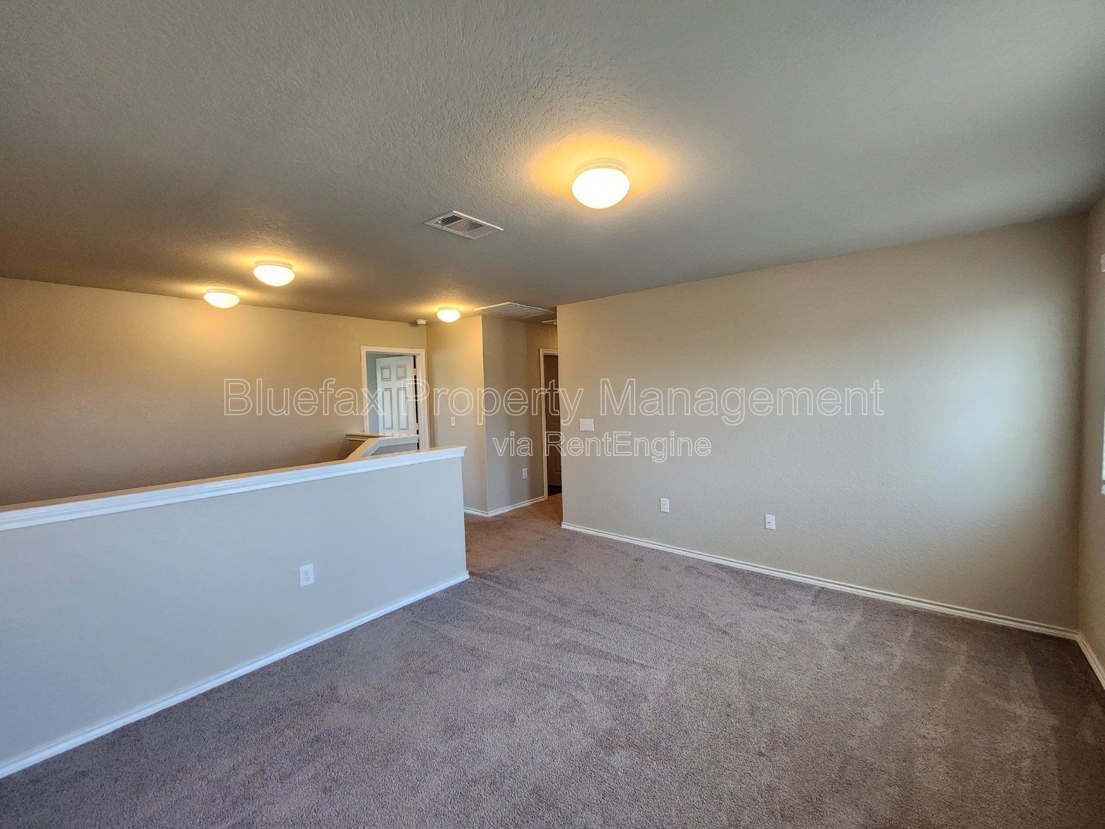 Gorgeous 3 Bedroom Home with Huge Back Yard just minutes from Lackland property image