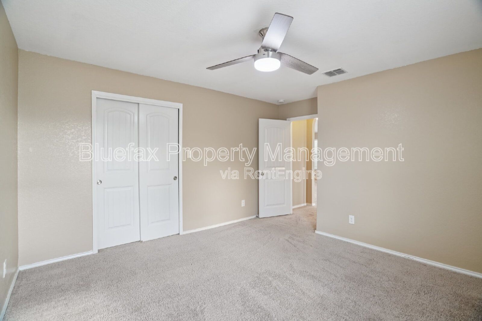 Custom Walk In Shower with Downstairs Primary Bedroom property image