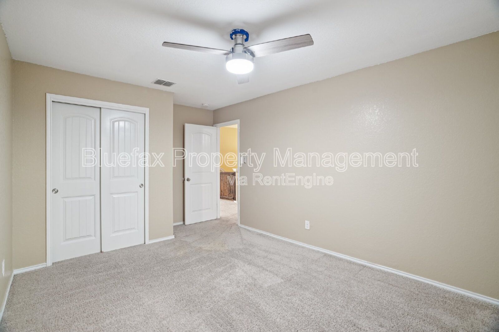 Custom Walk In Shower with Downstairs Primary Bedroom property image