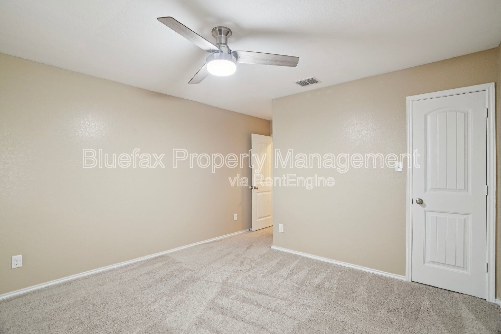 Custom Walk In Shower with Downstairs Primary Bedroom property image