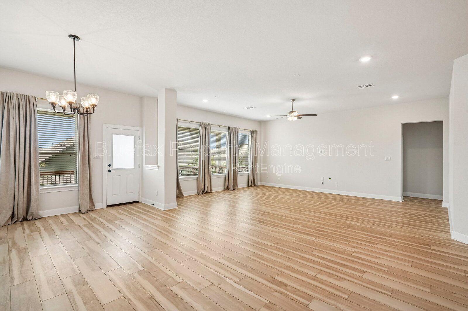 Almost 3000 Sq.Ft. 4 Bedroom 1 Story with 3 Car Garage AND a View! property image