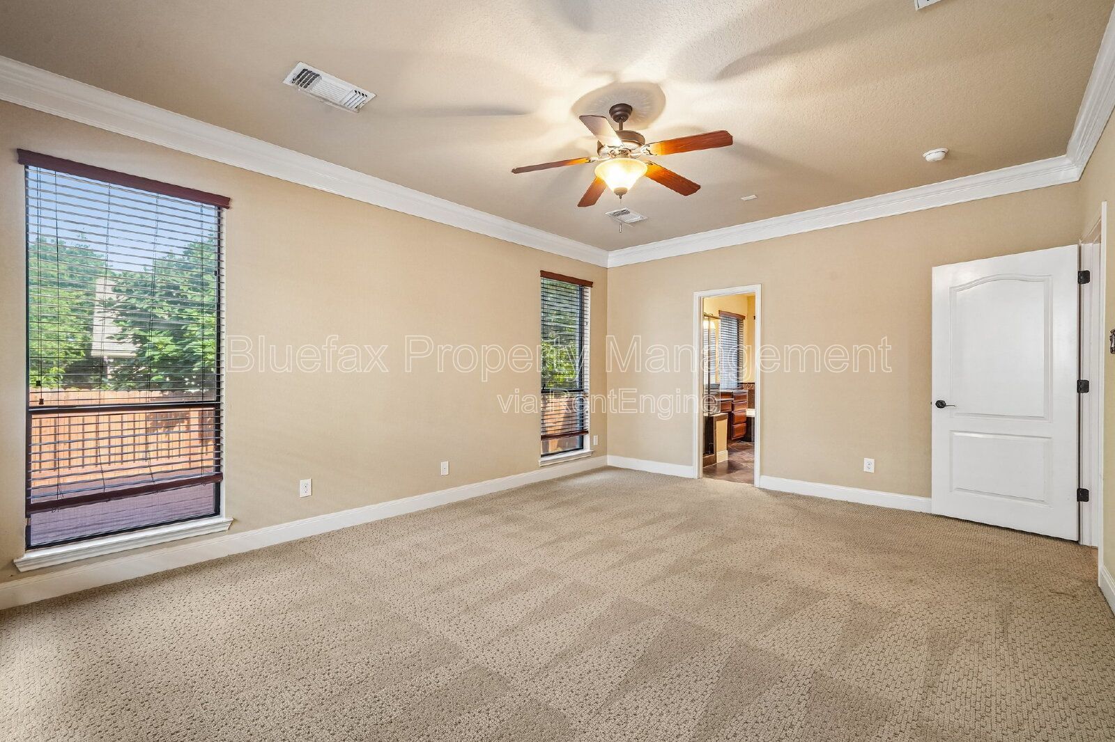 LARGE 2 Story Home with Formal Dining Room and Office Space in Stillwater Ranch property image