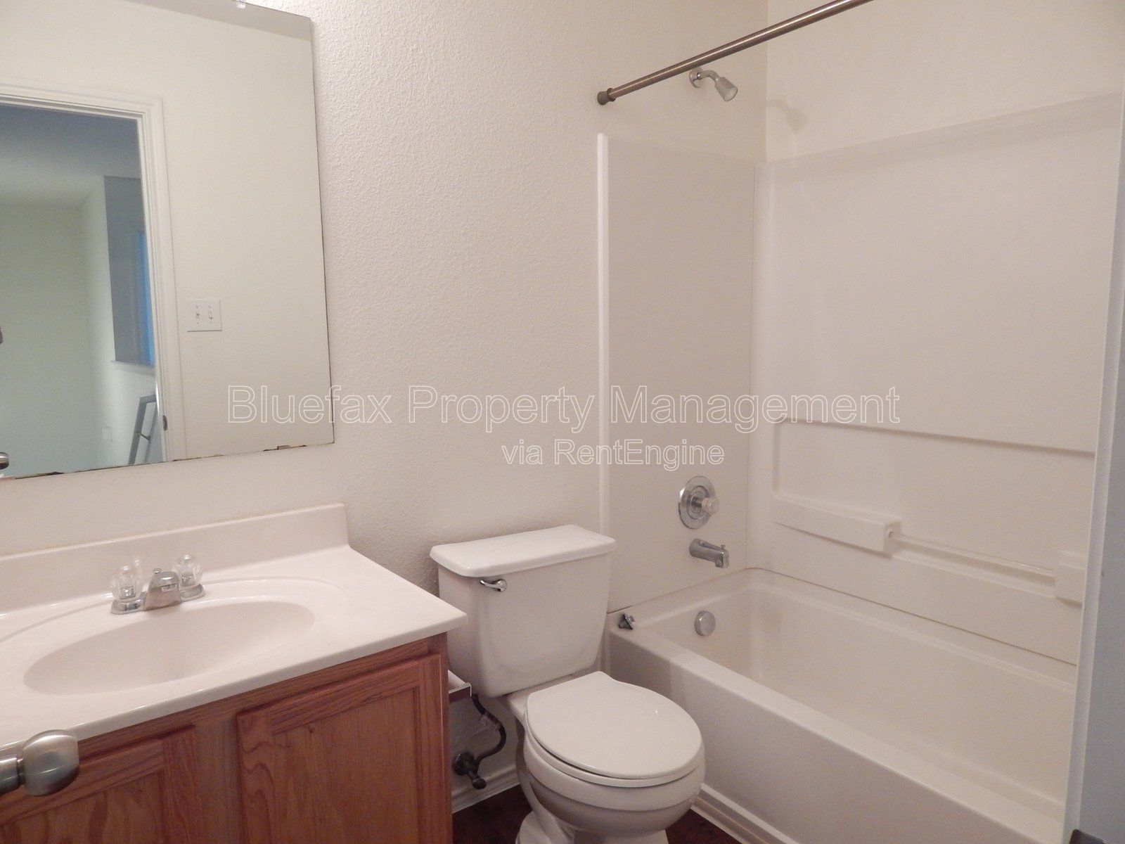 3 Bedroom Home in Convenient Location near Potranco & Grosenbacher property image