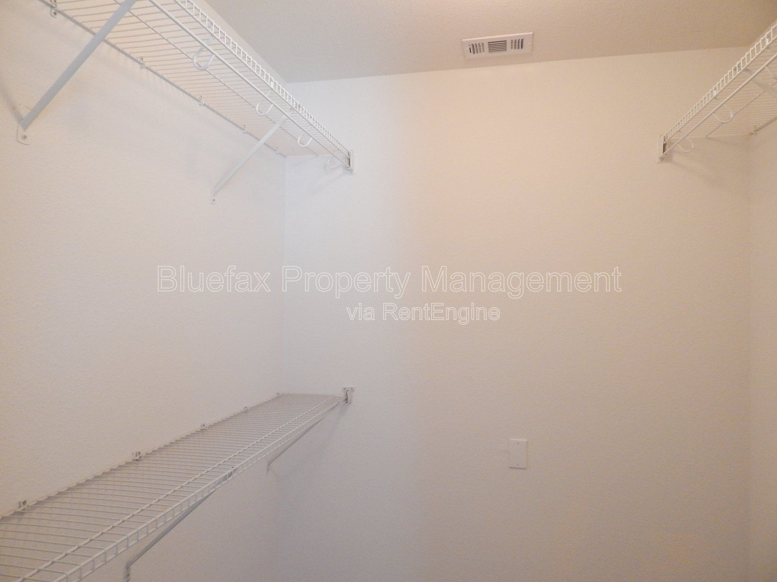 3 Bedroom Home in Convenient Location near Potranco & Grosenbacher property image
