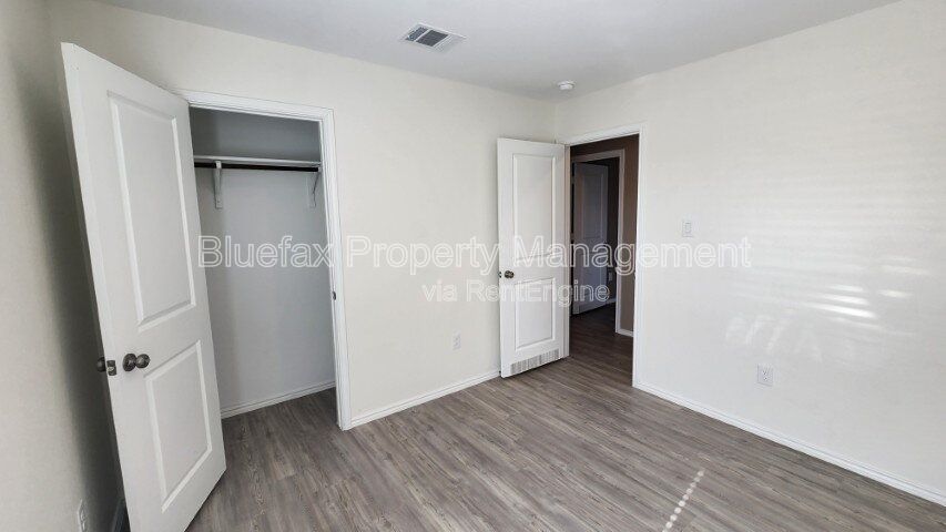 4 Bedroom Single Storm Home with GREAT Amenity Center in The Silos property image
