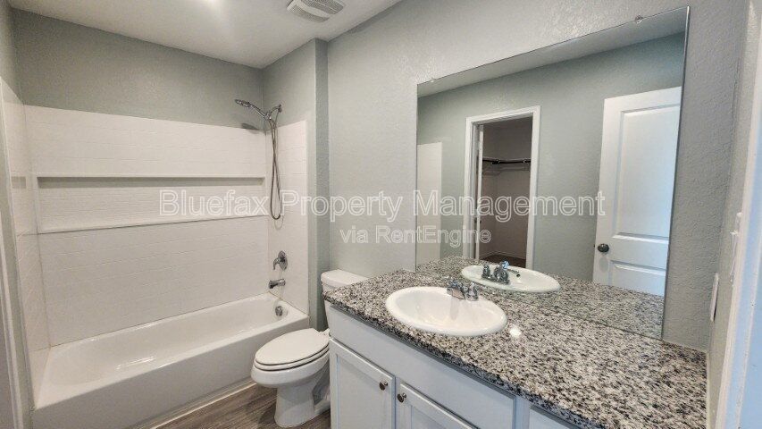 4 Bedroom Single Storm Home with GREAT Amenity Center in The Silos property image