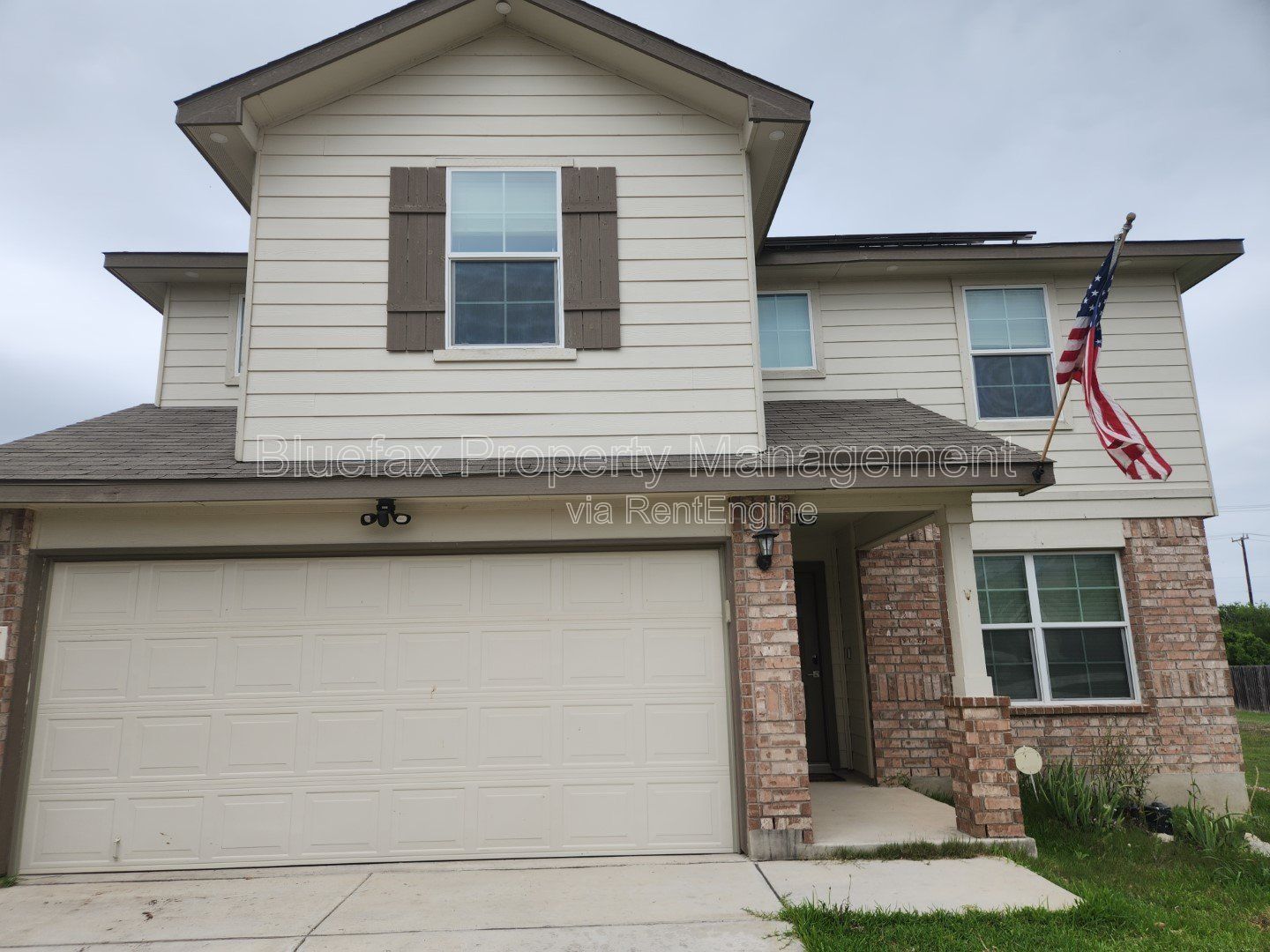 Beautiful 2 story only 2 years young! Open floor-plan with 5 bedrooms and 2.5 baths. property image