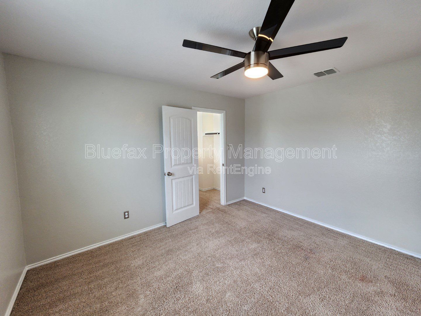 Beautiful 2 story only 2 years young! Open floor-plan with 5 bedrooms and 2.5 baths. property image