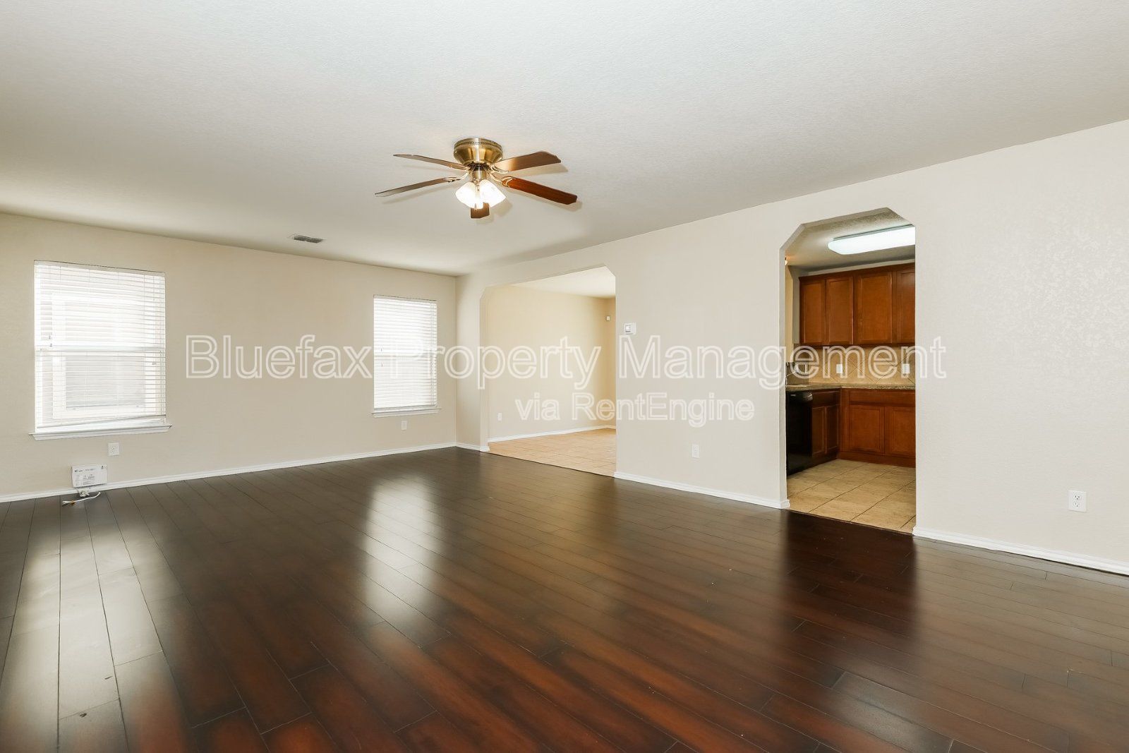 3 Bedroom 2 1/2 bath home in a GREAT LOCATION. property image