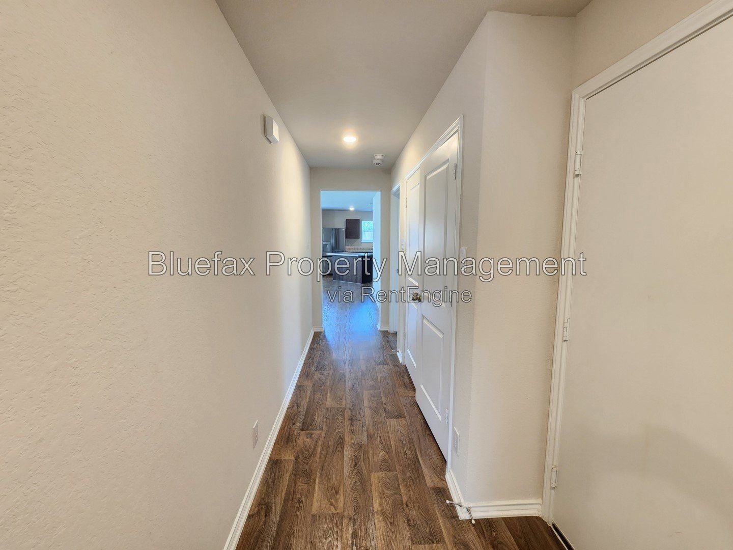 Great 1 Story Home with Awesome Amenity Center that includes a Pond w Pier, Work Out Room, Tennis, Pool w Splash Pad, Tennis, Basketball and Park! property image
