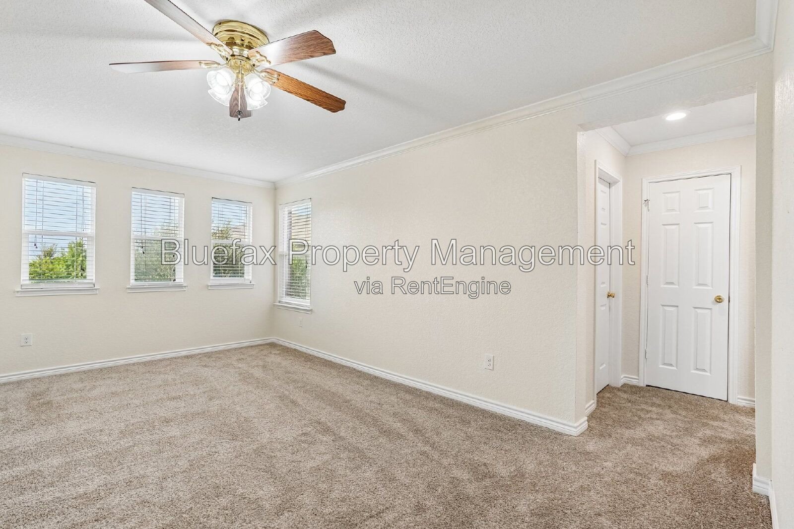 HUGE Covered Patio with Built In Counters, a Refrigerator and a Place for Your Grill! property image