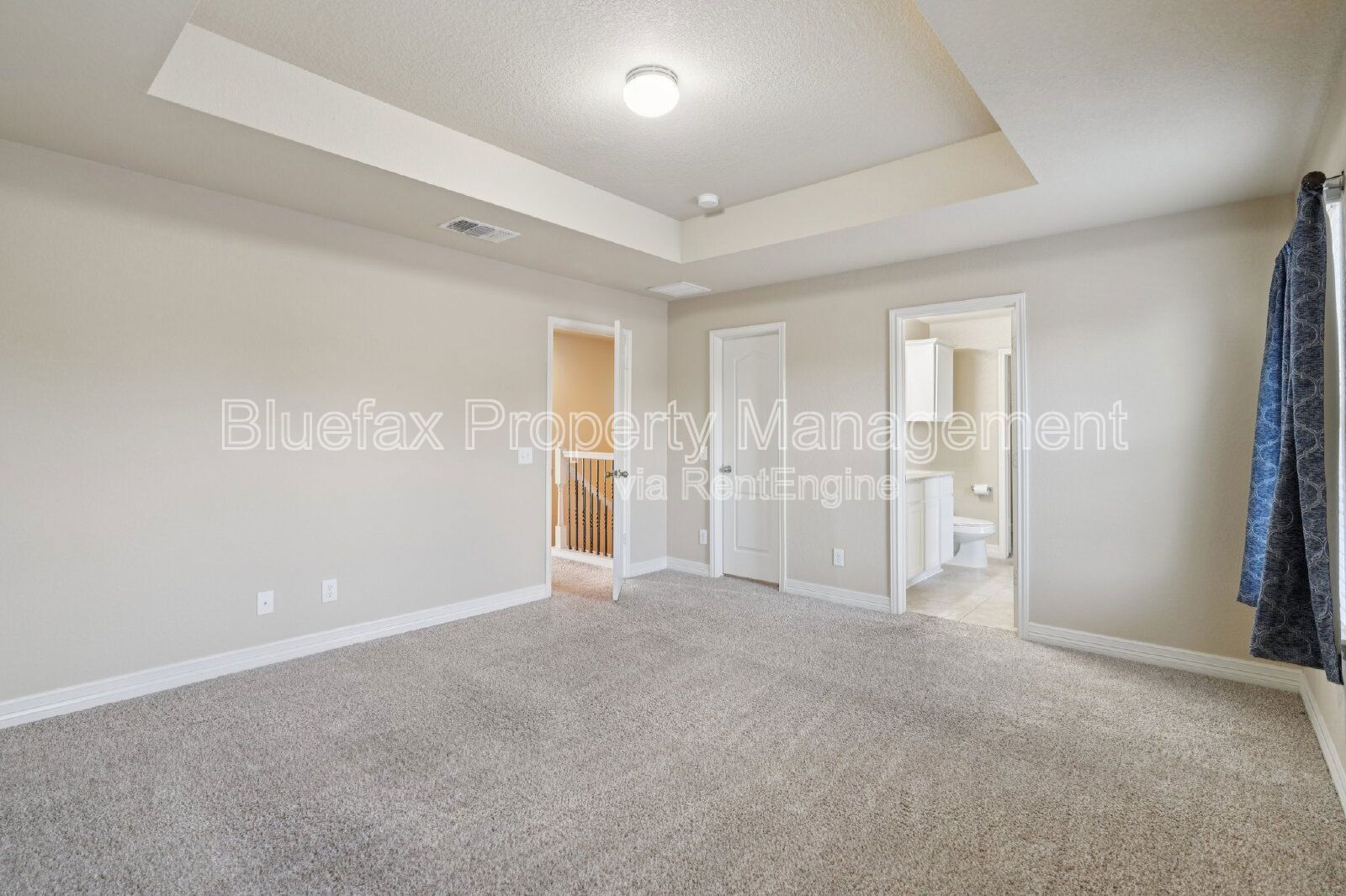 5 Bedroom Home with Balcony - Easy Access to Loop 1604, Hwy 90 and JBSA Lackland! property image