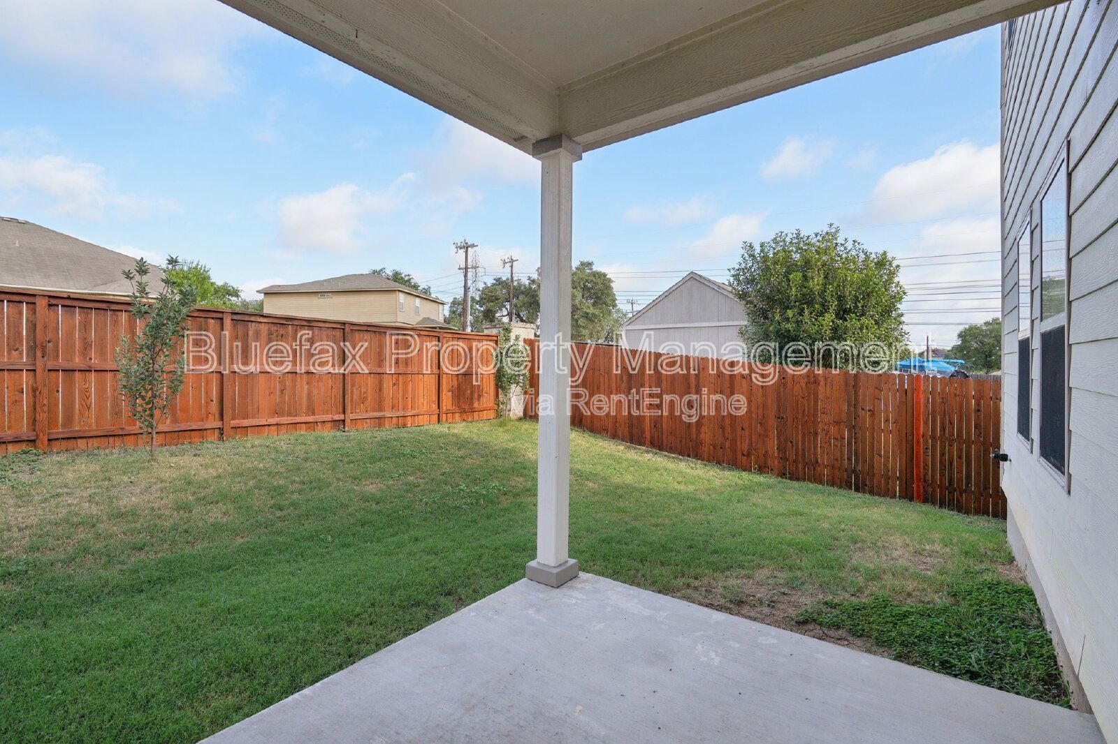 5 Bedroom Home with Balcony - Easy Access to Loop 1604, Hwy 90 and JBSA Lackland! property image
