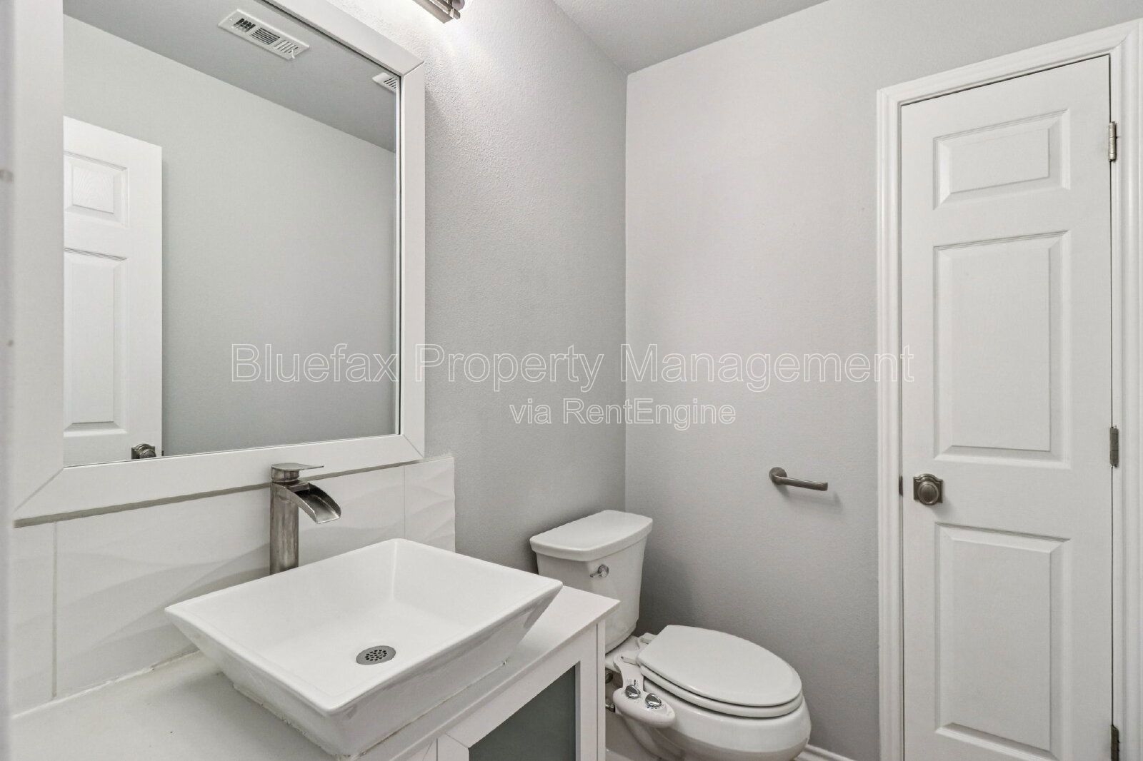 Great 3 Bed/2.5. Bath home, with spacious game room upstairs. property image