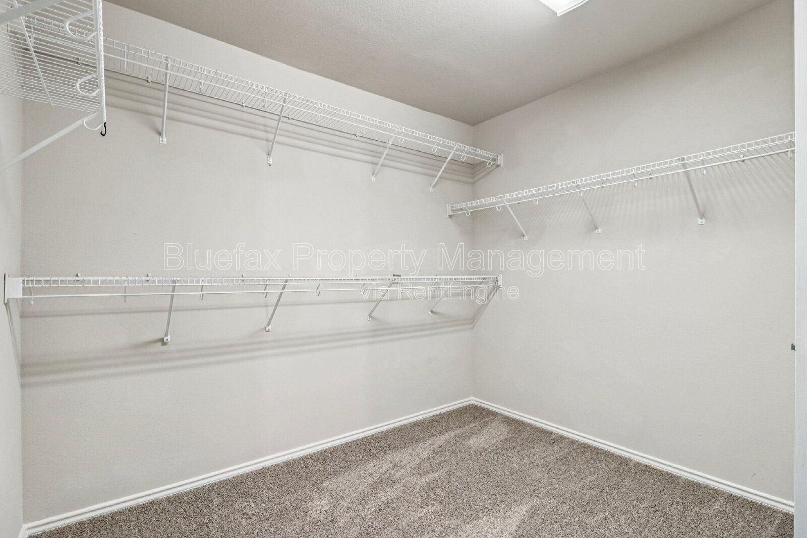 Great 3 Bed/2.5. Bath home, with spacious game room upstairs. property image