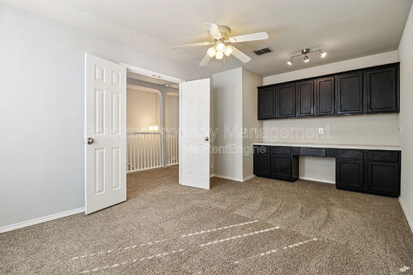 Great 3 Bed/2.5. Bath home, with spacious game room upstairs. property image