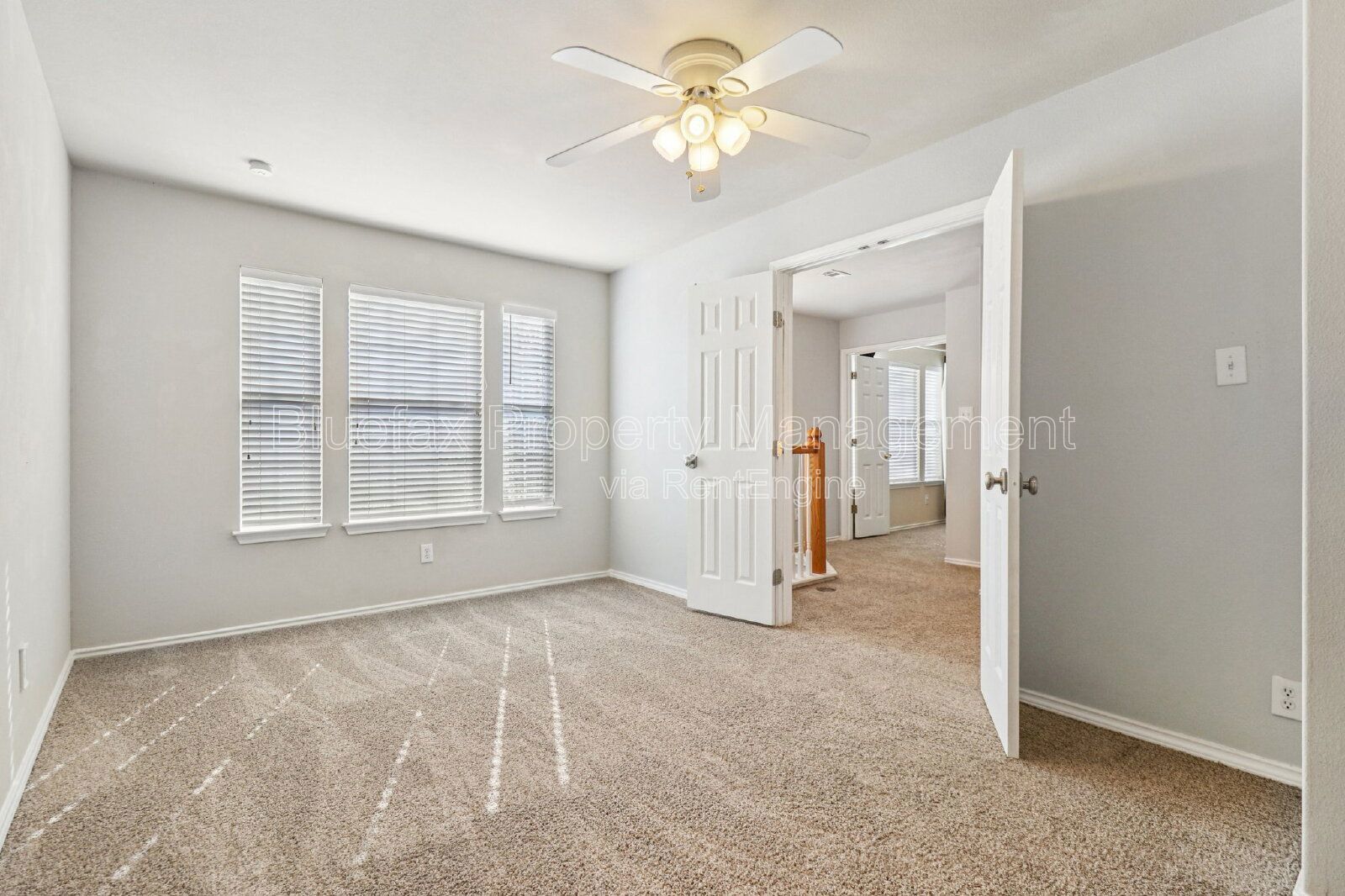 Great 3 Bed/2.5. Bath home, with spacious game room upstairs. property image