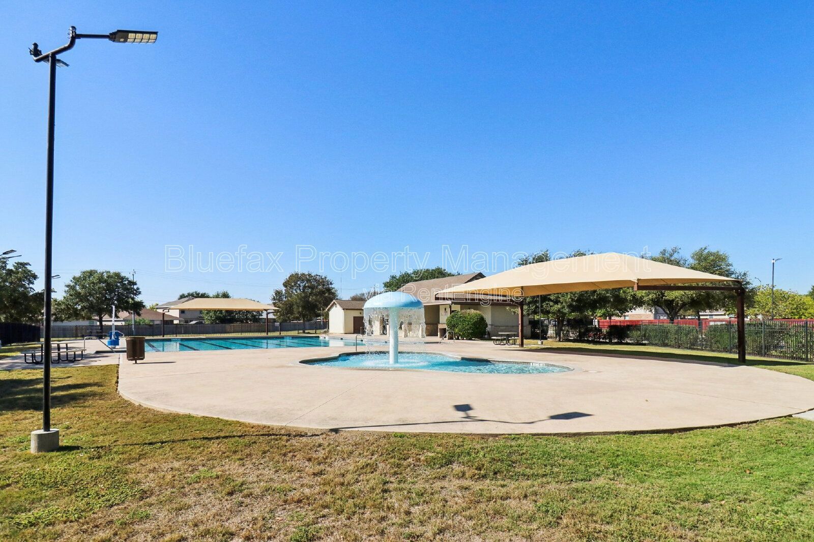 Great 3 Bed/2.5. Bath home, with spacious game room upstairs. property image