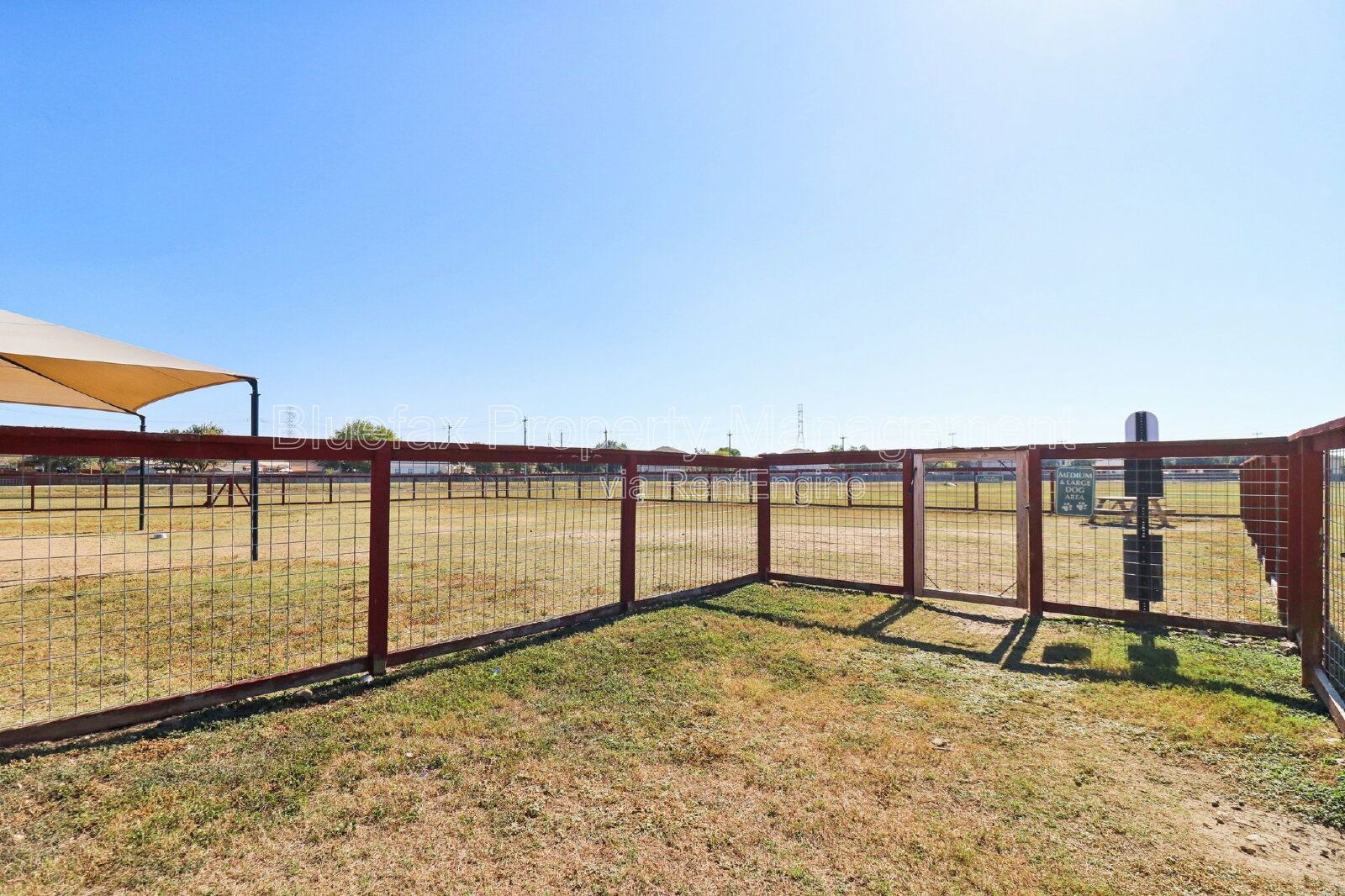 Great 3 Bed/2.5. Bath home, with spacious game room upstairs. property image