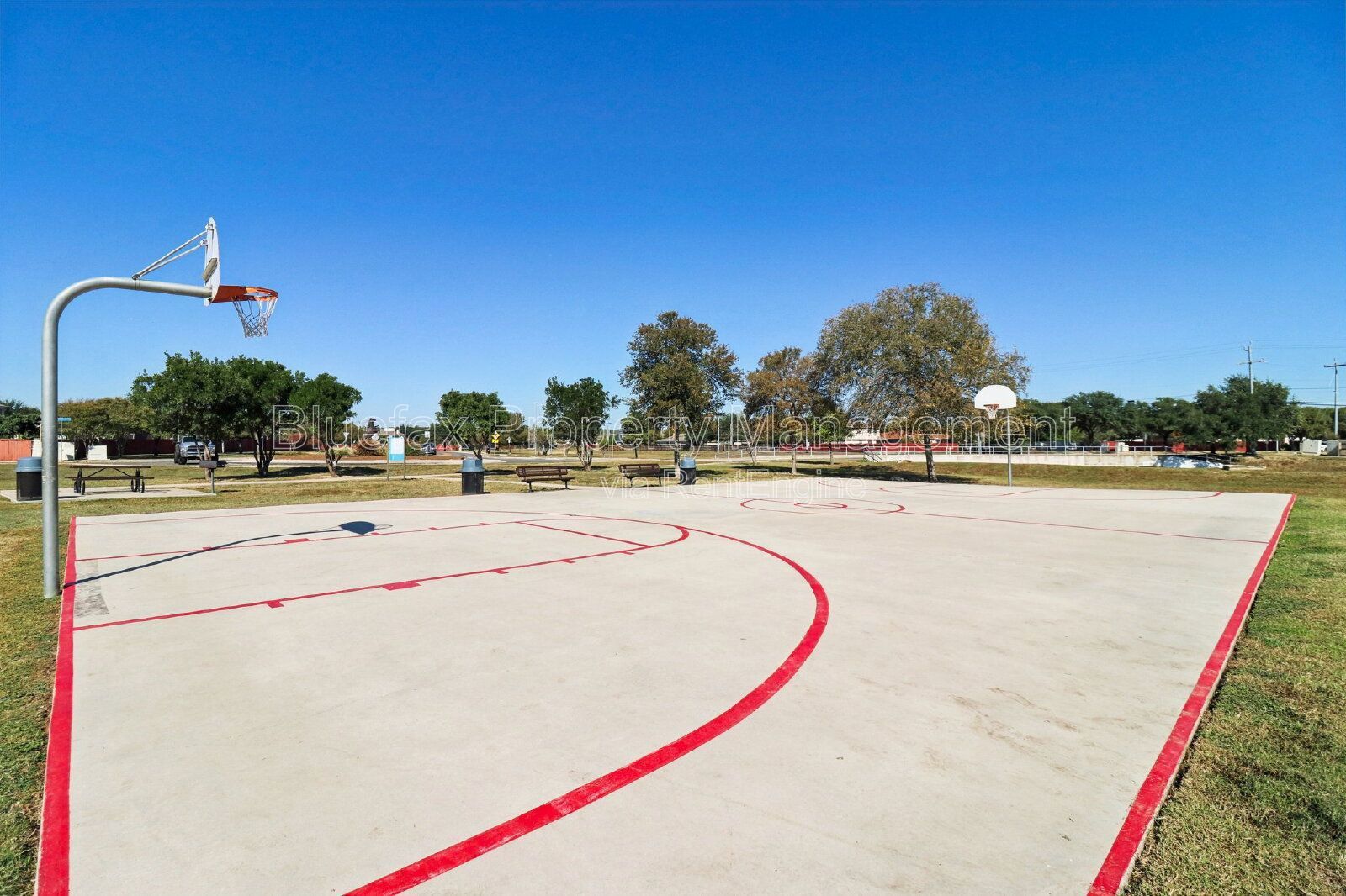 Great 3 Bed/2.5. Bath home, with spacious game room upstairs. property image