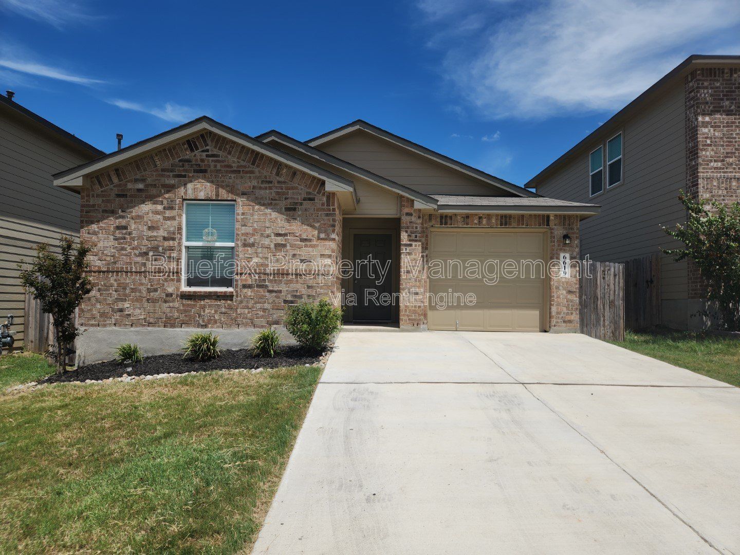 Cute 3 Bedroom Home Located in Whisper Falls with Great Amenity Center & Easy Access to Hwy 90 property image