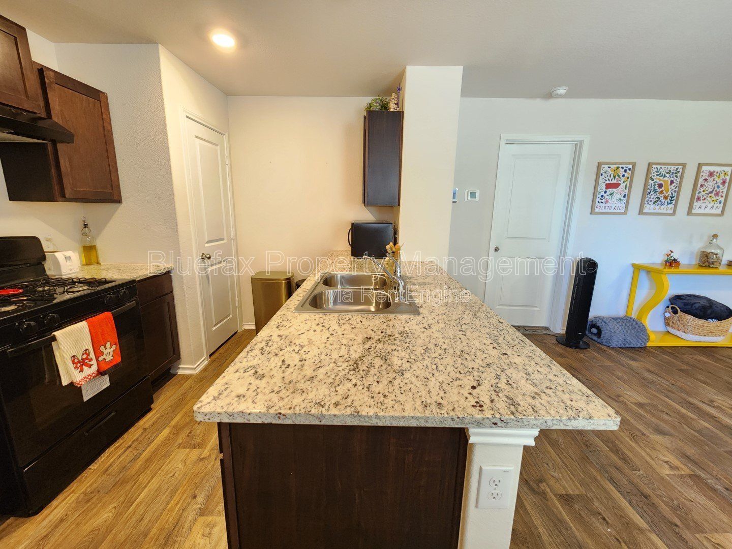 Cute 3 Bedroom Home Located in Whisper Falls with Great Amenity Center & Easy Access to Hwy 90 property image